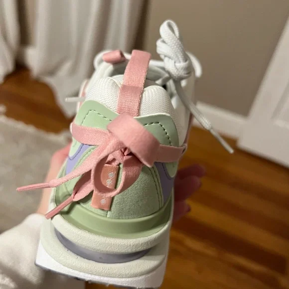 Nike Air Max Furyosa - white and purple dawn - Picture 5 of 8